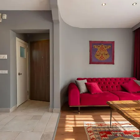 Grand Bright Hotell 3*