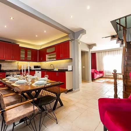 Grand Bright Hotel 3*