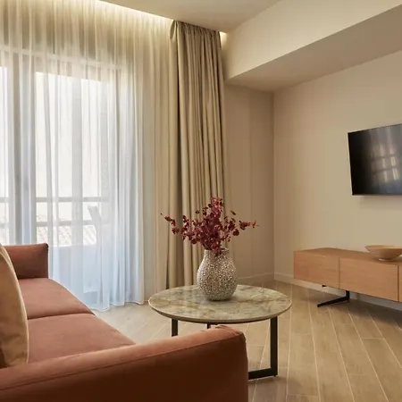 Hotel Grand Bright 3*