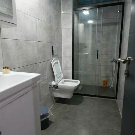 Hotel Grand Bright 3*