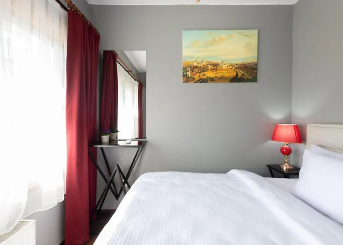 Grand Bright Hotel 3*