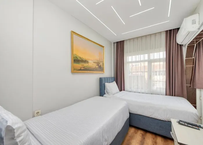 Grand Bright Отель